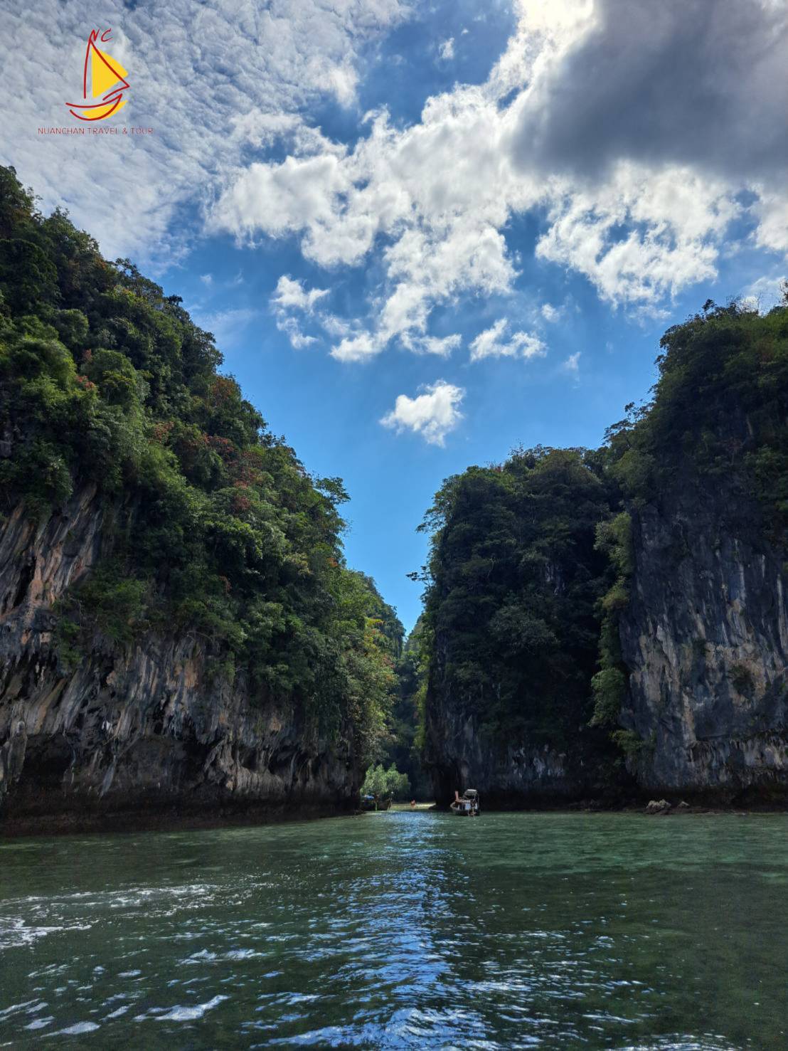  Lagoon Hong